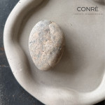 Betoninis padėklas POND Warm Ash, 19x19,5 cm | MR. CLAY