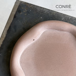 Sculptural Concrete Tray POND – “COCAO” | 19 x 19,5 cm