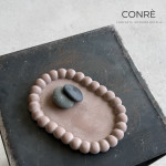 Skulptūriškas betoninis padėklas PEARL "COCAO" | 12 x 17 cm