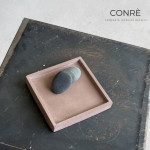 Sculptural Concrete Tray FRAME “COCAO” | 10 x 10 cm
