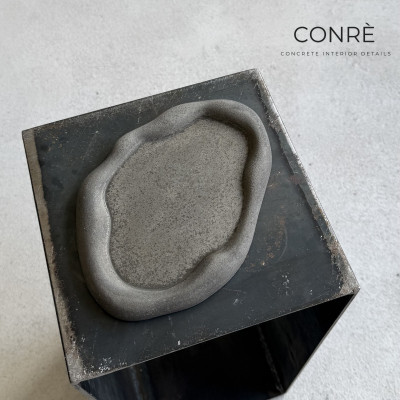 Decorative Concrete Tray CLOUD Lava | CONRÈ