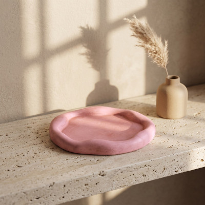 Betoninis padėklas POND Dusty Rose, 19x19,5 cm | MR. CLAY