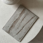 ClayBeton – a single-layer decorative plaster made from clay and cement for interior walls. 100% vapor-permeable, non-combustibl